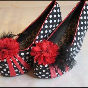 Bettie Page Flower and Feather Wedge Heel